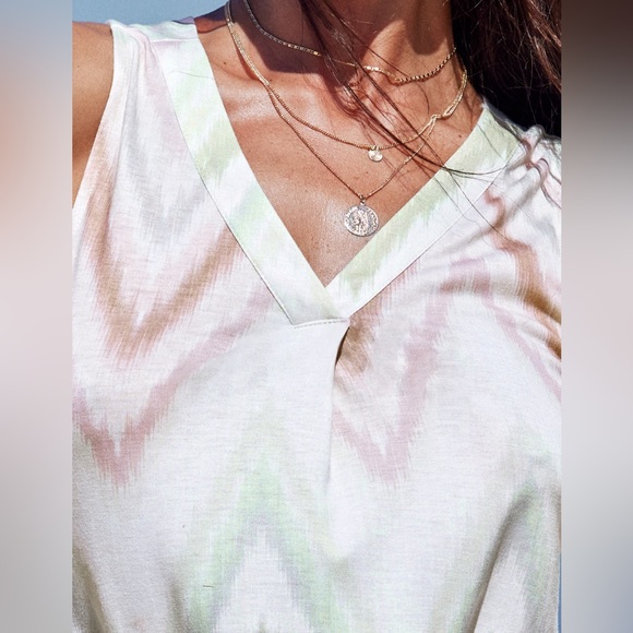 Cupshe new tank - Picture 3 of 4